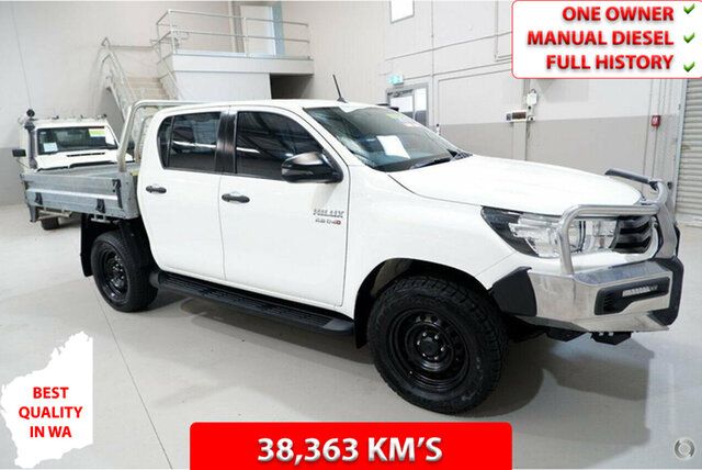 Used Toyota Hilux GUN126R SR Double Cab Kenwick, 2018 Toyota Hilux GUN126R SR Double Cab White 6 Speed Manual Cab Chassis