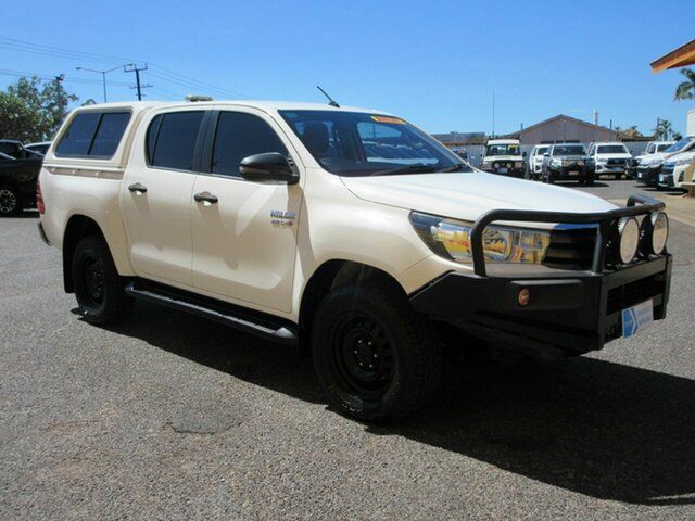 Used Toyota Hilux GUN126R SR Double Cab Winnellie, 2017 Toyota Hilux GUN126R SR Double Cab White 6 Speed Sports Automatic Utility