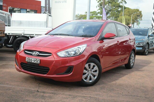 Used Hyundai Accent RB2 MY15 Active Brookvale, 2015 Hyundai Accent RB2 MY15 Active Red 4 Speed Automatic Hatchback