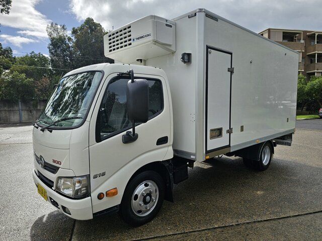 Used Hino Dutro Homebush West, 2018 Hino Dutro 3 Pallet Freezer White Refrigerated Truck 4.0l