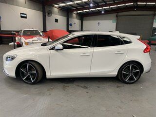 2014 Volvo V40 M T5 R-Design White 6 Speed Automatic Hatchback.