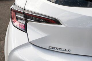 2019 Toyota Corolla Glacier White Hatchback