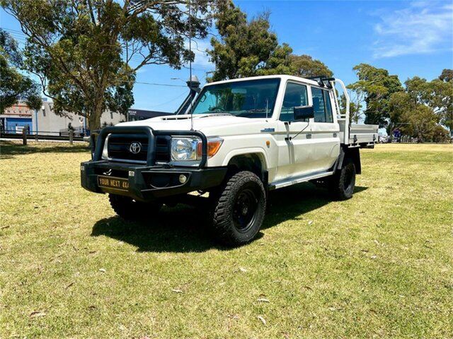 Used Toyota Landcruiser VDJ79R MY12 Update Workmate (4x4) Ferntree Gully, 2016 Toyota Landcruiser VDJ79R MY12 Update Workmate (4x4) White 5 Speed Manual Double C/Chas