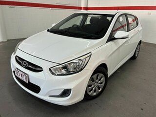 2016 Hyundai Accent RB3 MY16 Active White 6 Speed Constant Variable Hatchback.