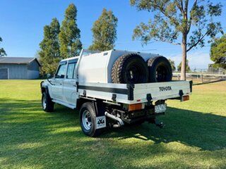 2017 Toyota Landcruiser VDJ79R MY18 Workmate (4x4) White 5 Speed Manual Double C/Chas