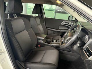 2023 Mitsubishi Outlander ZM MY23 ES 2WD White 8 Speed Constant Variable Wagon