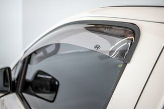 2014 Hyundai iLOAD TQ2-V White 5 Speed Automatic Van
