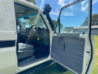 2018 Toyota Landcruiser VDJ79R MY18 Workmate (4x4) White 5 Speed Manual Cab Chassis