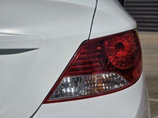 2013 Hyundai Accent RB3 Elite White 6 Speed Sports Automatic Sedan