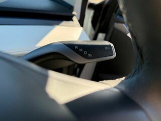 2022 Tesla Model 3 MY22 Rear-Wheel Drive White 1 Speed Reduction Gear Sedan