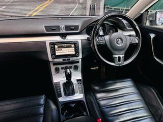 2014 Volkswagen Passat Type 3C MY15 130TDI DSG Highline Black 6 Speed Sports Automatic Dual Clutch.