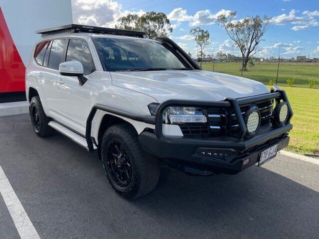 Pre-Owned Toyota Landcruiser FJA300R GX Dalby, 2022 Toyota Landcruiser FJA300R GX Glacier White 10 Speed Sports Automatic Wagon