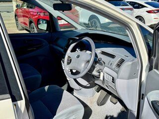 2001 Toyota Estima AERES White 4 Speed Automatic Mini Bus