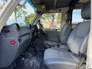 2016 Toyota Landcruiser VDJ78R MY12 Update Workmate (4x4) 2 Seat White 5 Speed Manual Troop Carrier