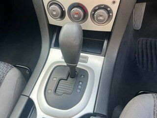 2009 Holden Commodore VE MY10 Omega White 6 Speed Sports Automatic Sedan