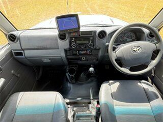 2018 Toyota Landcruiser VDJ79R MY18 Workmate (4x4) White 5 Speed Manual Double C/Chas