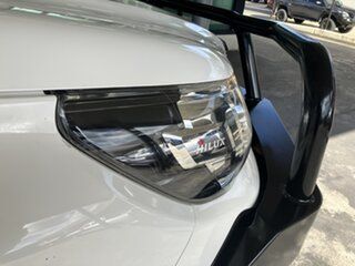 2018 Toyota Hilux GUN126R SR Double Cab White 6 Speed Sports Automatic Cab Chassis