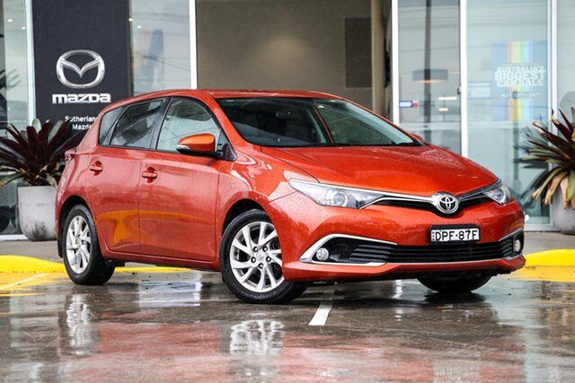 Used Toyota Corolla ZRE182R Ascent Sport S-CVT Kirrawee, 2015 Toyota Corolla ZRE182R Ascent Sport S-CVT Orange 7 Speed Constant Variable Hatchback