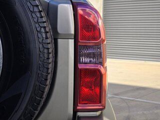 2012 Nissan Patrol Y61 GU 8 ST Gold 5 Speed Manual Wagon