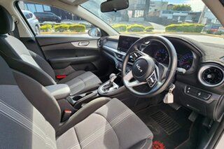 2021 Kia Cerato BD MY21 S White 6 Speed Sports Automatic Hatchback