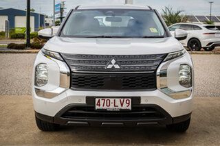2024 Mitsubishi Outlander ZM MY24 ES 2WD White 8 Speed Constant Variable Wagon.