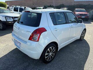 2009 Suzuki Swift White 5 Speed Manual Hatchback