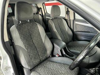 2013 Holden Colorado RG MY13 DX 4x2 White 5 Speed Manual Cab Chassis
