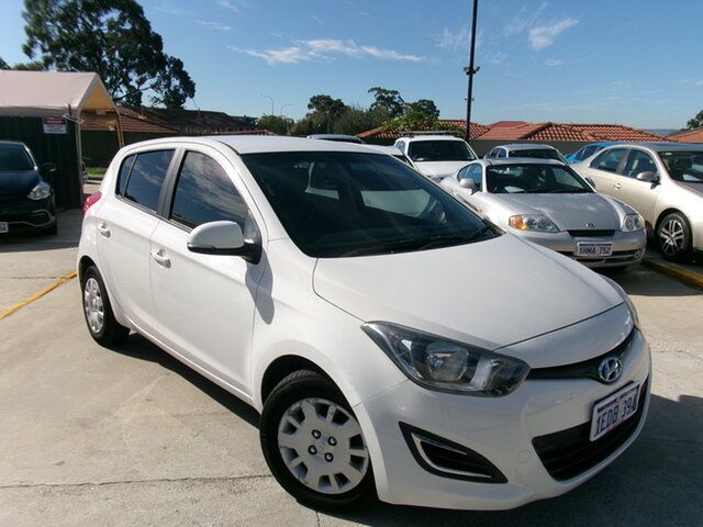 Used Hyundai i20 PB MY13 Active St James, 2013 Hyundai i20 PB MY13 Active White 4 Speed Automatic Hatchback