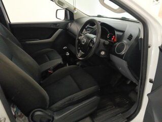 2016 Mazda BT-50 UR0YD1 XT 4x2 White 6 Speed Manual Cab Chassis