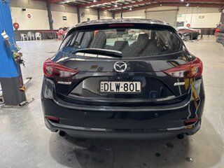 2016 Mazda 3 BM MY15 Maxx Black 6 Speed Manual Hatchback