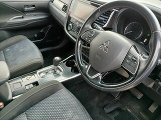 2017 Mitsubishi Outlander ZK MY17 LS Safety Pack (4x4) 7 Seats White Continuous Variable Wagon