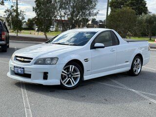 2010 Holden Ute VE MY10 SS White 6 Speed Sports Automatic Utility.
