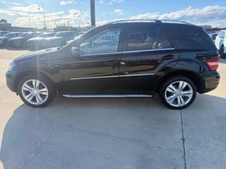 2010 Mercedes-Benz M-Class W164 MY10 ML350 CDI BlueEFFICIENCY Black 7 Speed Sports Automatic Wagon