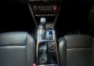 2025 Mahindra XUV700 MY25 AX7 Red 6 Speed Automatic Wagon