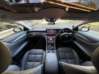 2026 MG IM5 P12L MY25 Performance Sedan AWD Beige 1 Speed Automatic Liftback