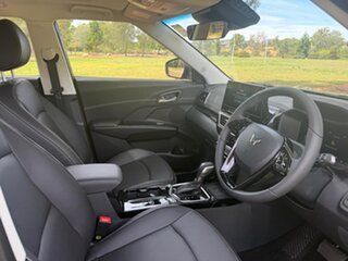 2025 Mahindra XUV3XO MY25 AX7L Blue 6 Speed Automatic Wagon