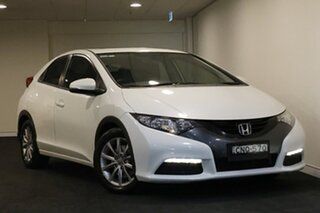 2013 Honda Civic 9th Gen MY13 VTi-S White Sequential Auto Hatchback.