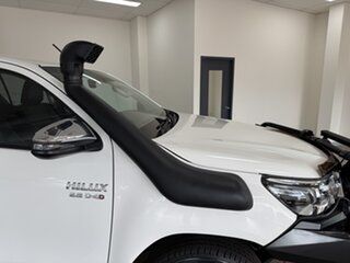 2021 Toyota Hilux GUN126R SR5 Double Cab White 6 Speed Sports Automatic Utility
