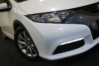 2013 Honda Civic 9th Gen MY13 VTi-S White Sequential Auto Hatchback.