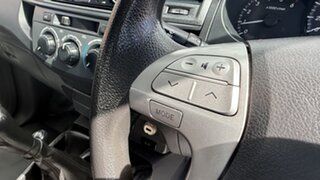 2012 Toyota Hilux KUN26R MY12 SR (4x4) White Crystal 5 Speed Manual Dual Cab Pick-up