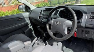 2012 Toyota Hilux KUN26R MY12 SR (4x4) White Crystal 5 Speed Manual Dual Cab Pick-up