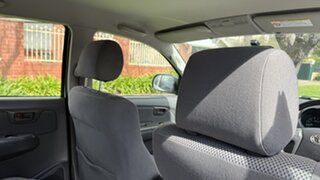 2012 Toyota Hilux KUN26R MY12 SR (4x4) White Crystal 5 Speed Manual Dual Cab Pick-up