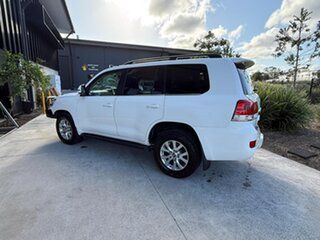 2019 Toyota Landcruiser VDJ200R VX White 6 Speed Sports Automatic Wagon.