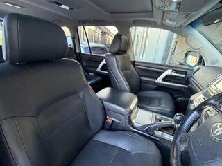 2019 Toyota Landcruiser VDJ200R VX White 6 Speed Sports Automatic Wagon
