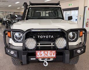 2024 Toyota Landcruiser Vdjl79R GXL Double Cab White 5 Speed Manual Cab Chassis