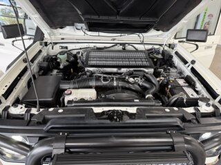 2024 Toyota Landcruiser Vdjl79R GXL Double Cab White 5 Speed Manual Cab Chassis