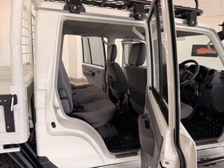 2024 Toyota Landcruiser Vdjl79R GXL Double Cab White 5 Speed Manual Cab Chassis
