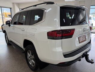 2023 Toyota Landcruiser FJA300R VX White 10 Speed Sports Automatic Wagon