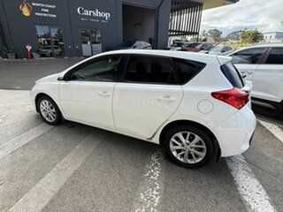 2013 Toyota Corolla ZRE182R Ascent Sport S-CVT White 7 Speed Constant Variable Hatchback.