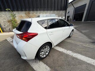 2013 Toyota Corolla ZRE182R Ascent Sport S-CVT White 7 Speed Constant Variable Hatchback